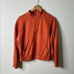 🔴 Women’s Old Navy Quarter Zip Sweatshirt - Size Medium